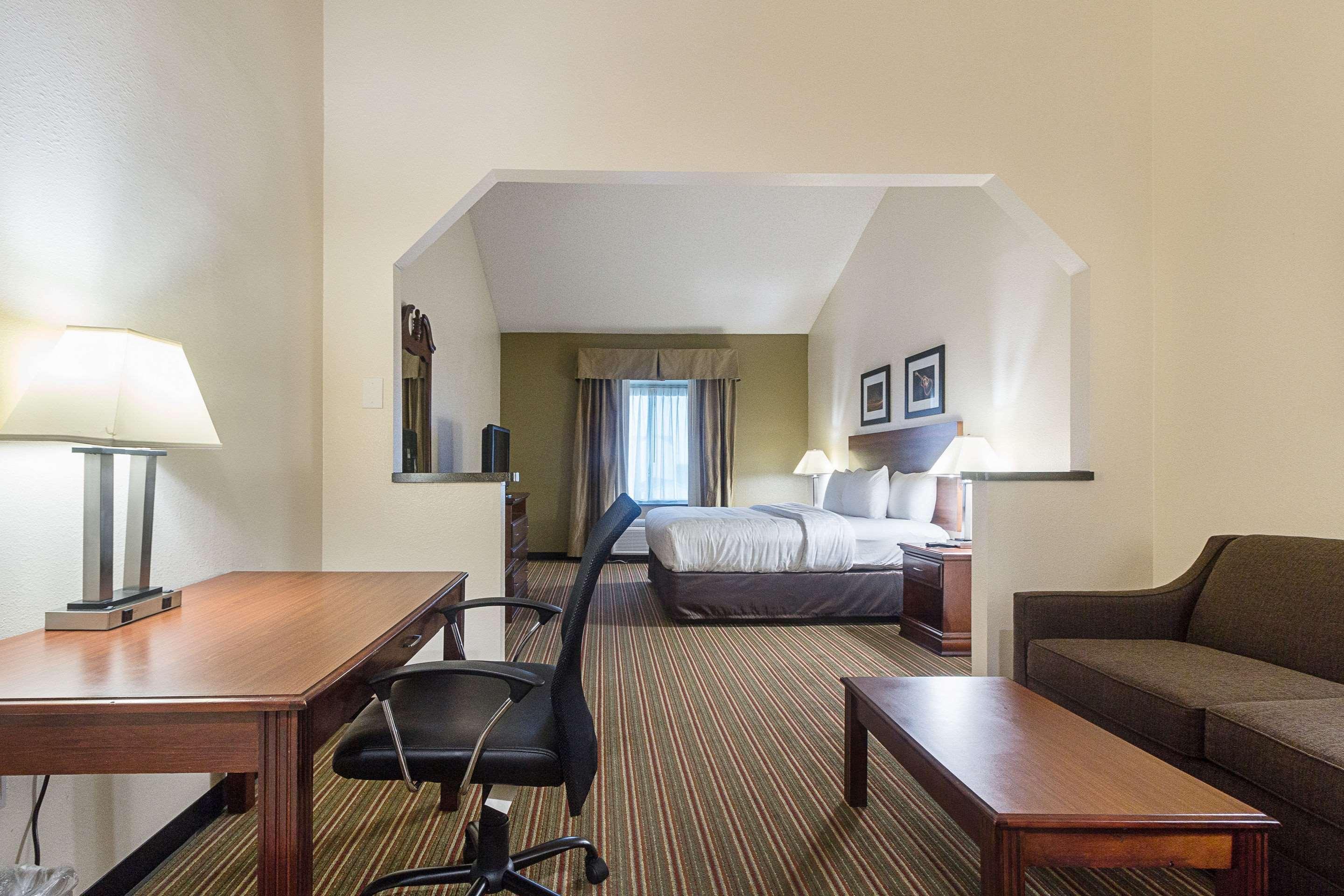 Quality Inn & Suites West Chase Houston Eksteriør bilde