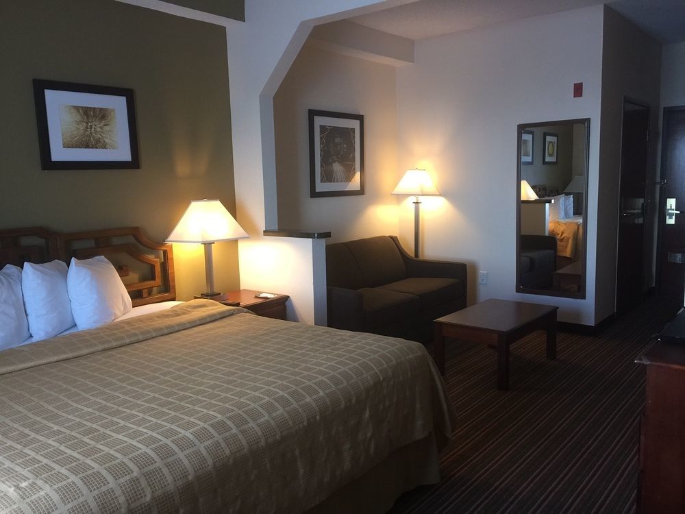 Quality Inn & Suites West Chase Houston Eksteriør bilde